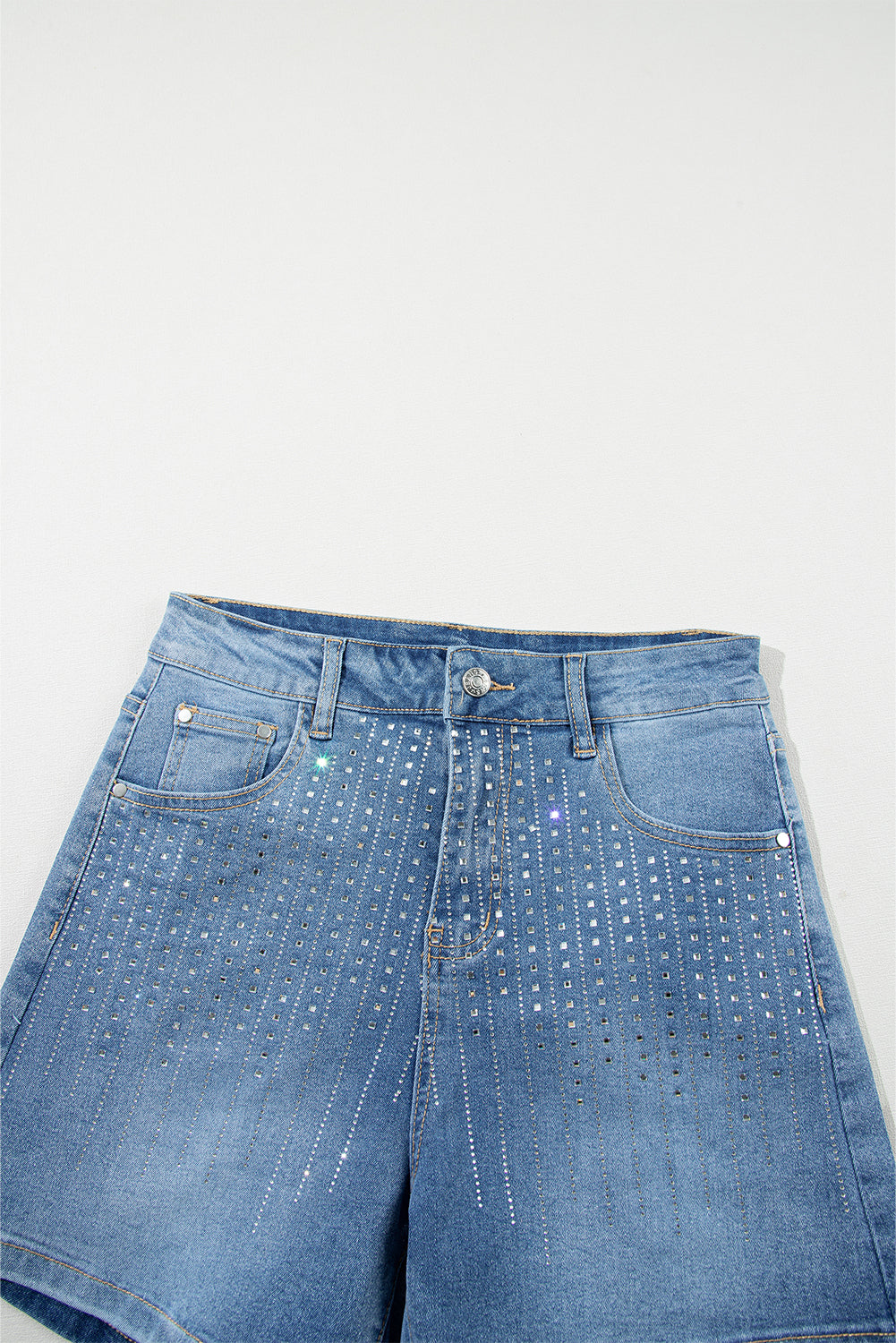 Ashleigh blauwe strass verfraaide denim shorts