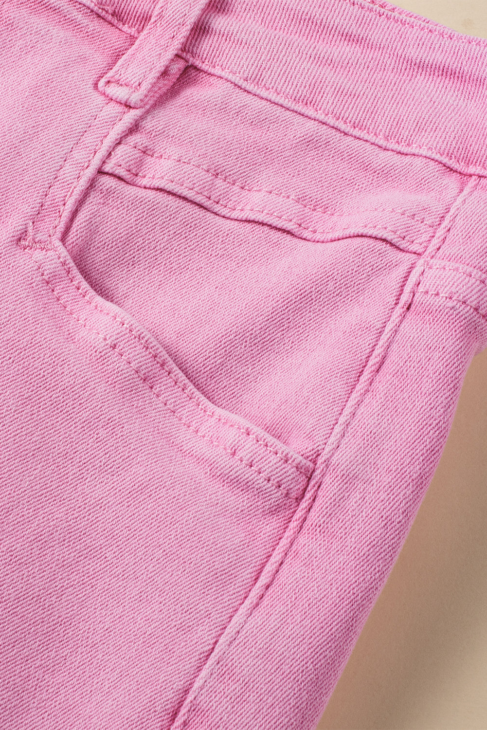 Roze gerafelde rand mid-rise denim shorts