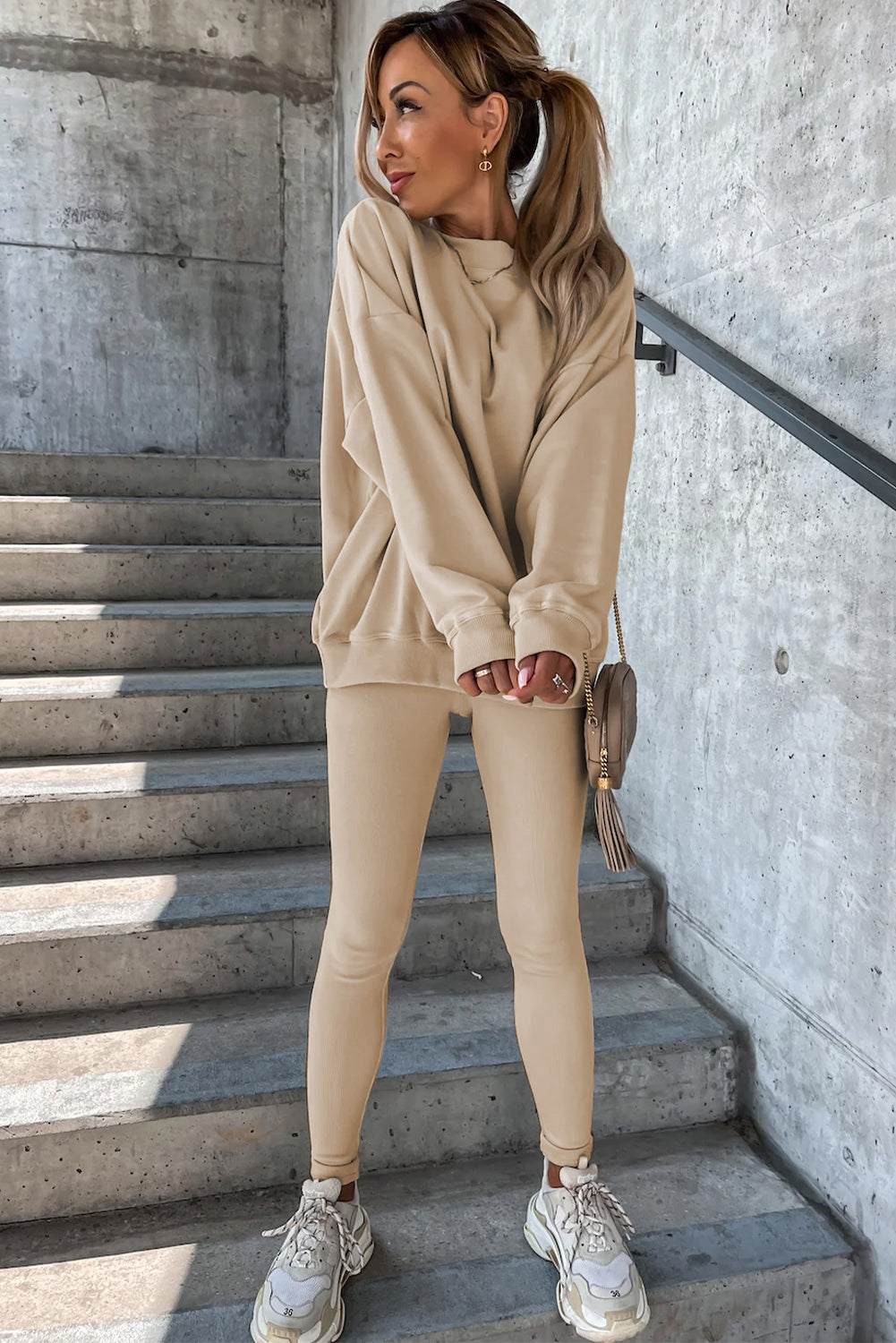 Beige effen sweatshirt en legging, tweedelige set