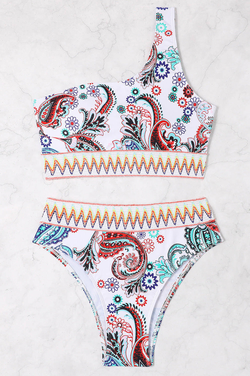 Witte Boho Paisley contrast getrimde bikini met één schouder