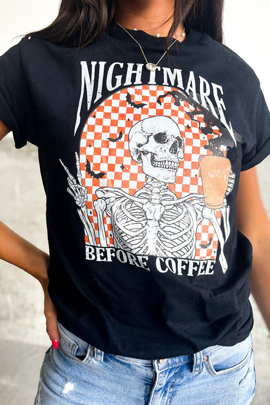 Zwarte Nightmare Before Coffee Skull Checkerboard Grafische Halloween Tee