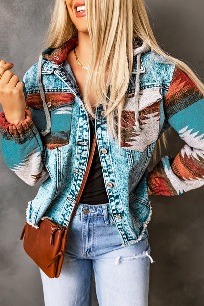 Denim jack met veelkleurige Azteekse print en rafelige zoom