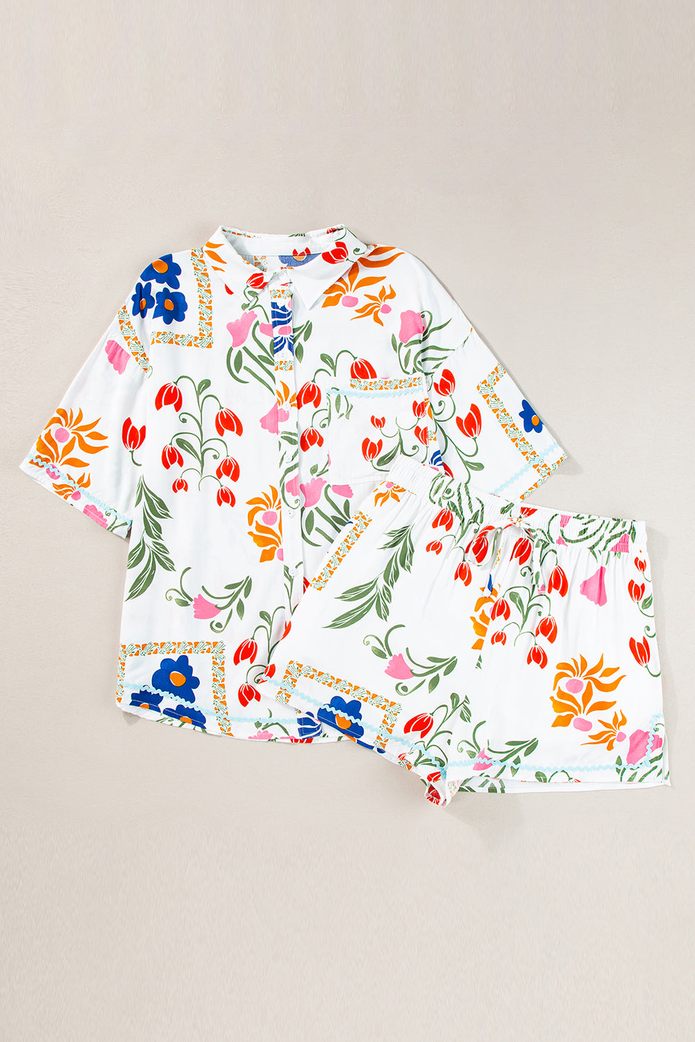 Ricrac Trim bloemenshirt met korte mouwen en shorts