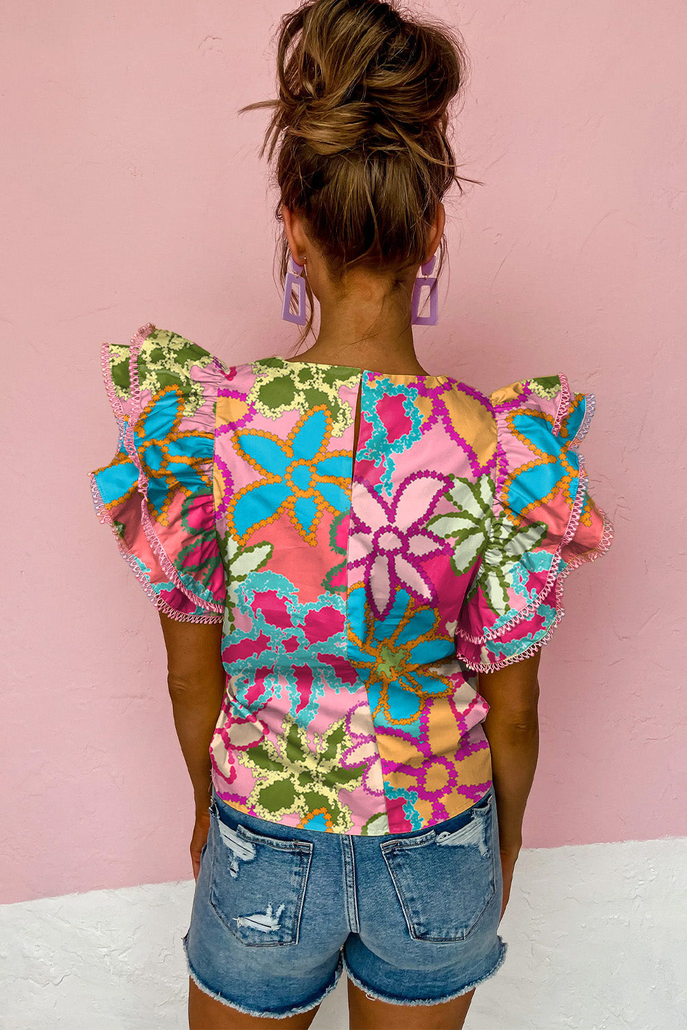 Veelkleurige, levendige bloemenprint bijgesneden blouse met ruches aan de mouwen