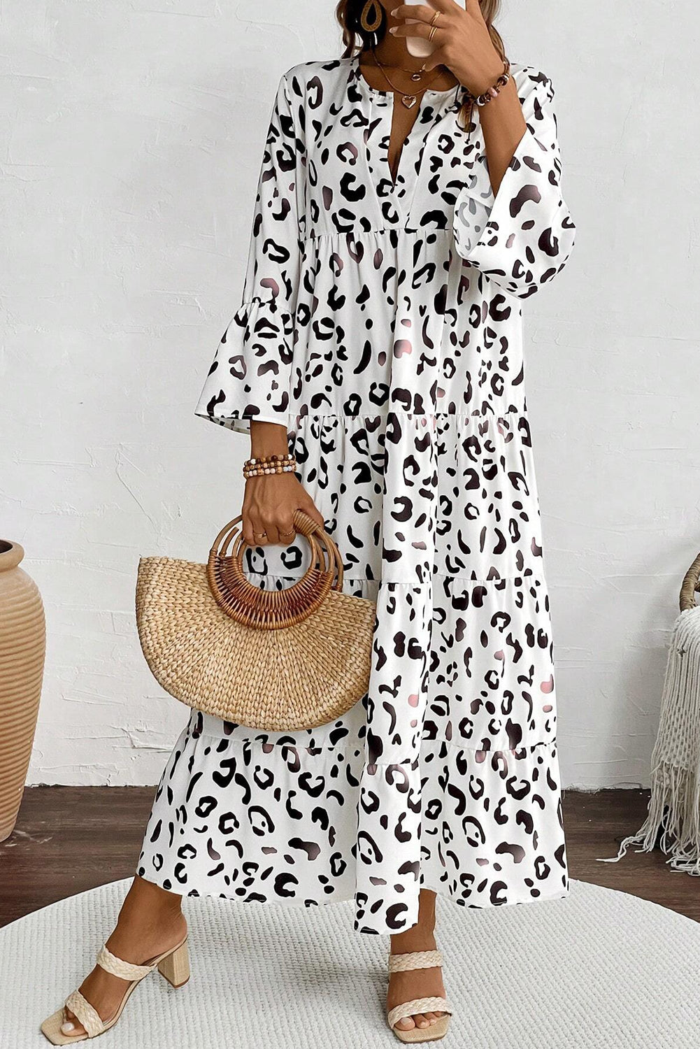 Witte luipaardprint Notch V nek losse fit maxi -jurk