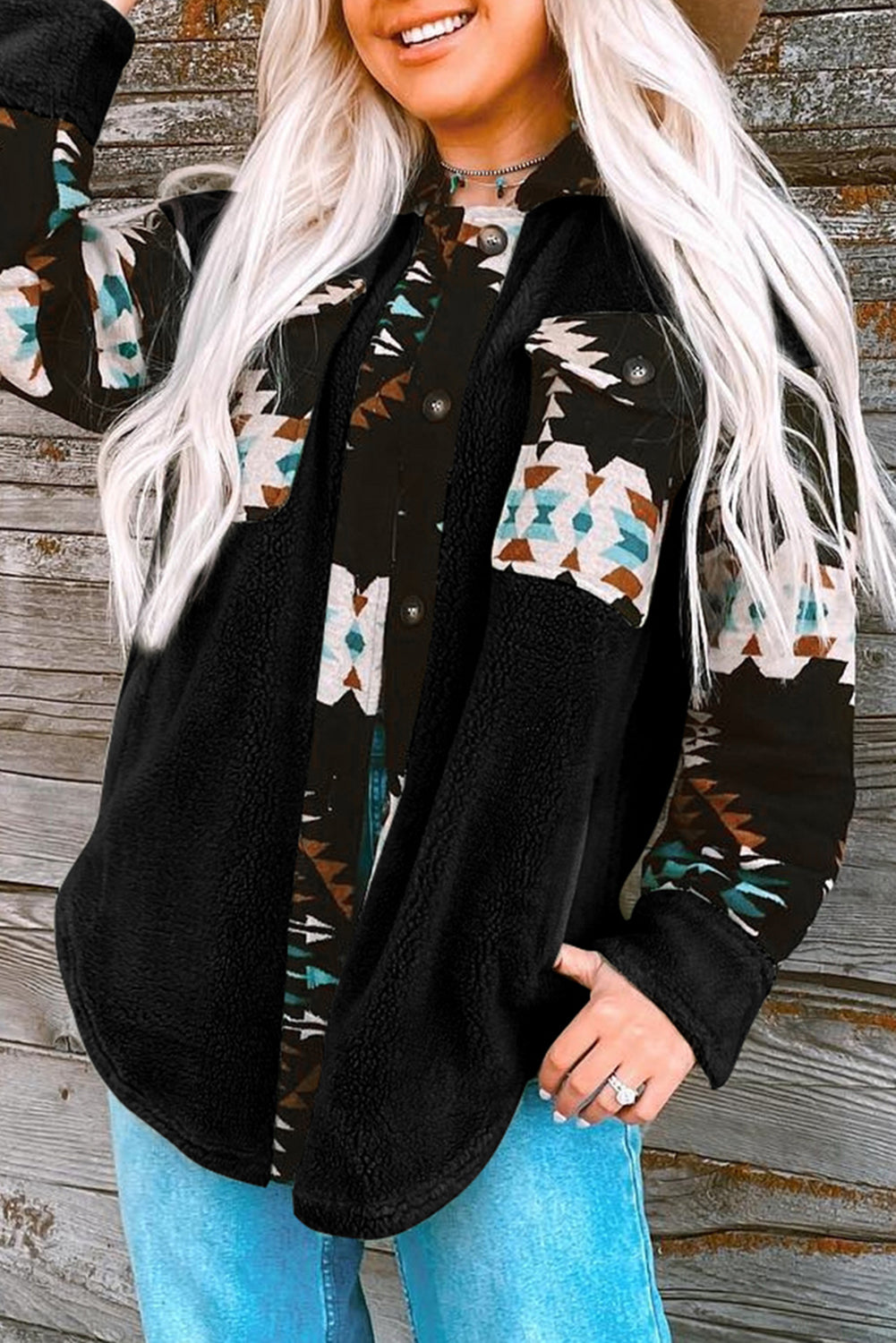 Zwarte fleece shacket met westerse Azteekse print en accent