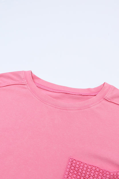 Roze kanten T-shirt met opgestikte zak en lange mouwen