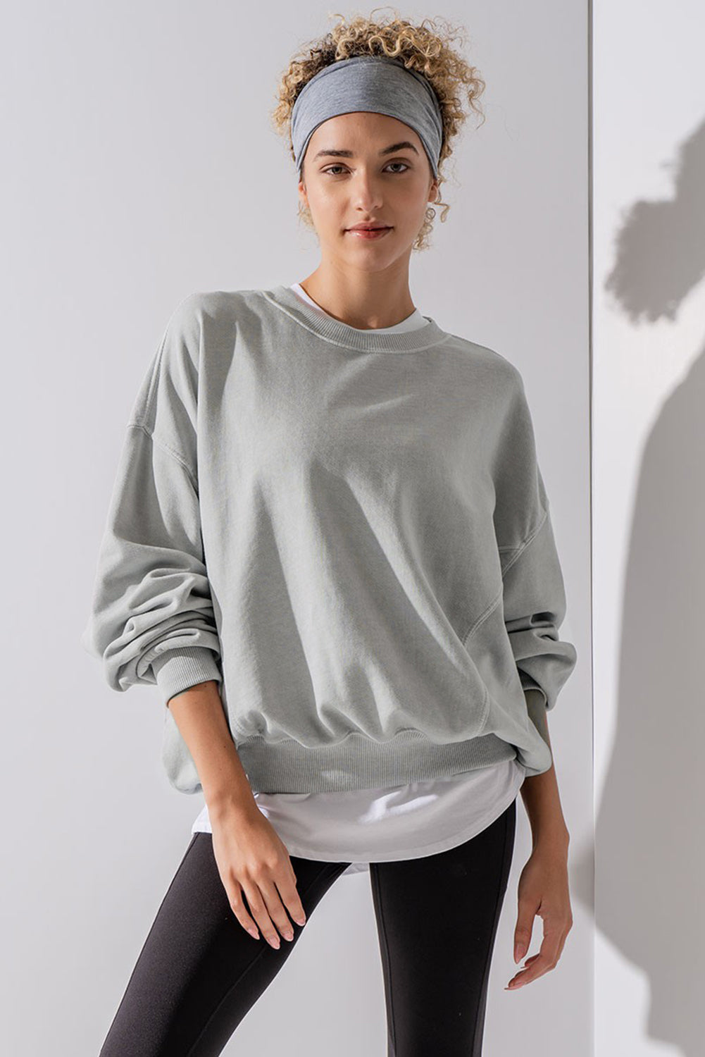 Orchidee Bloemblaadje Blootgestelde Naad Vleermuismouw Drop Schouder Sweatshirt