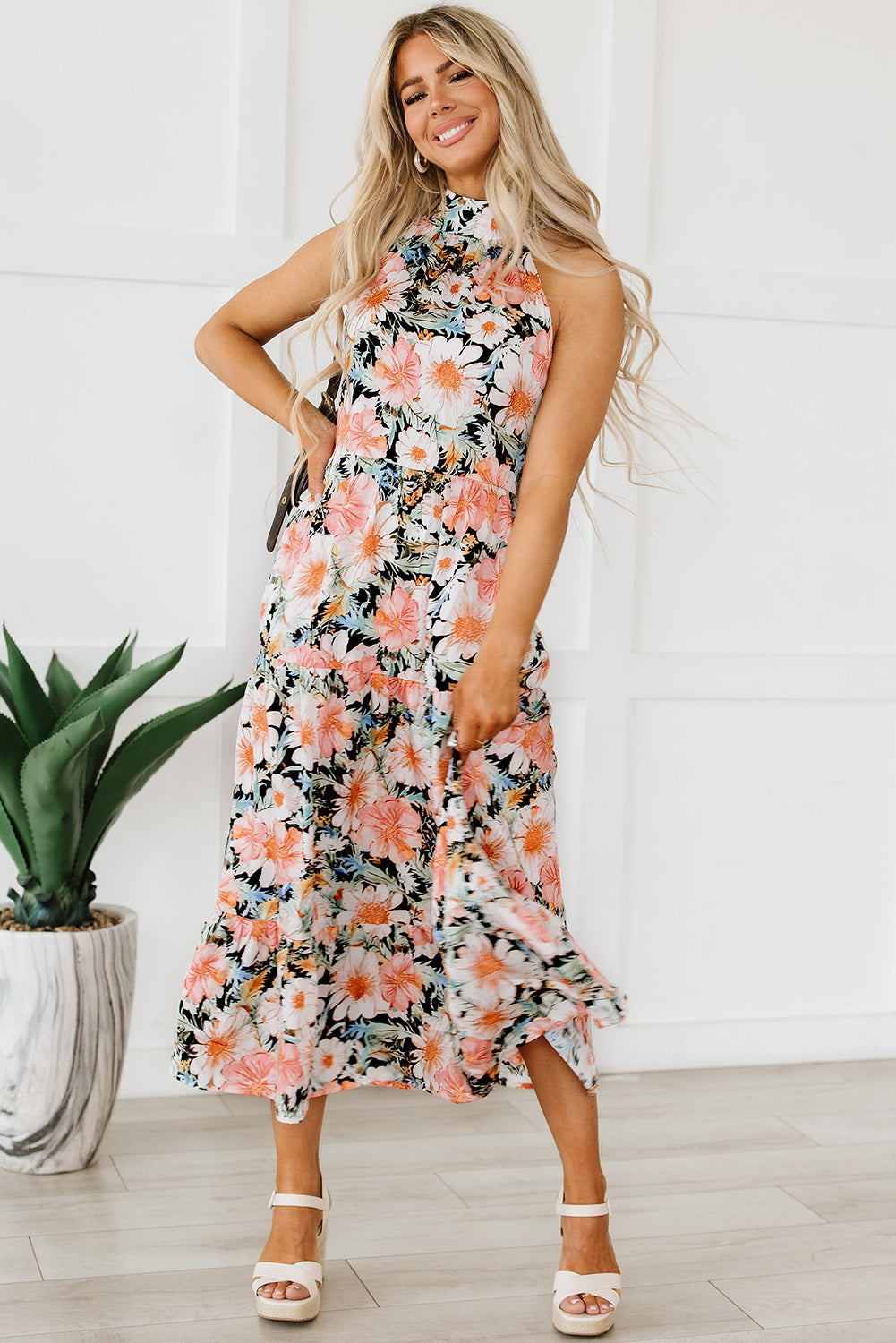 Zwarte Boho bloemenprint geknoopte halter maxi-jurk met ruches