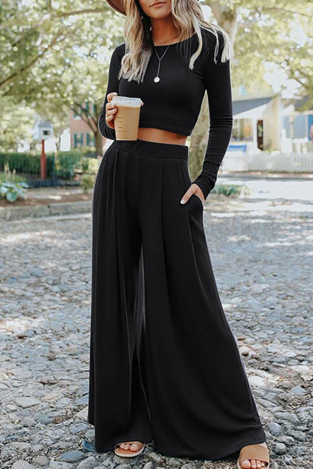 Zwarte effen kleur geribbelde crop top lange broek set