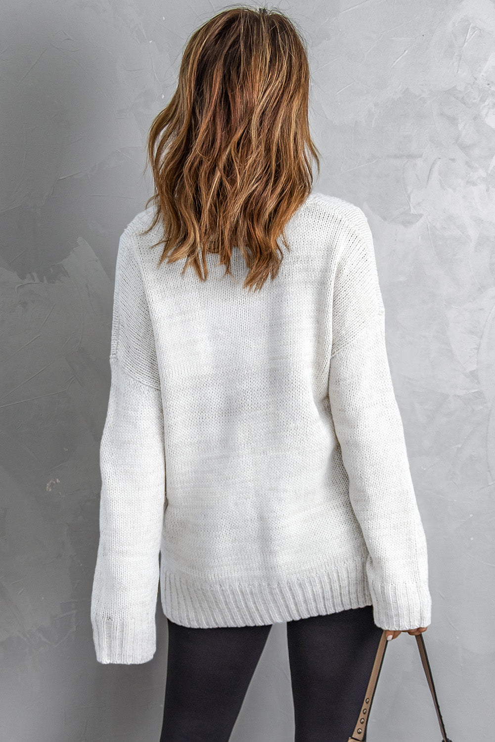 White V neck Drop Shoulder Knitted Sweater