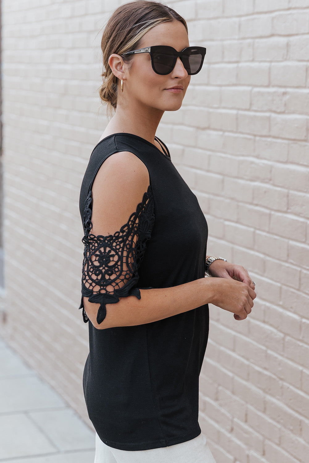 Black Lace Splicing Strappy Cold Shoulder Top