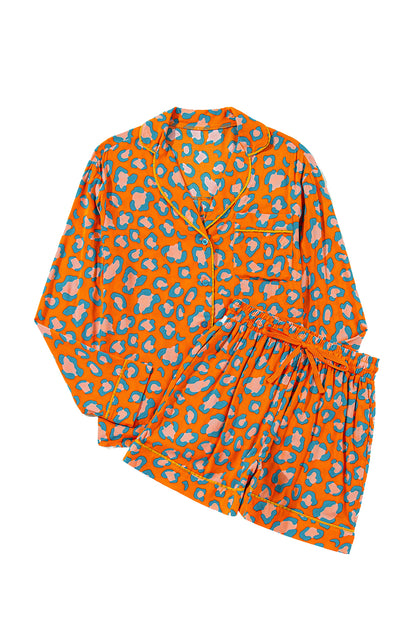 Oranje luipaardprint pyjamaset met lange mouwen en korte broek