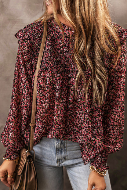 Vurige rode ditsy bloemen gesmokte blouse met ruches en lange mouwen