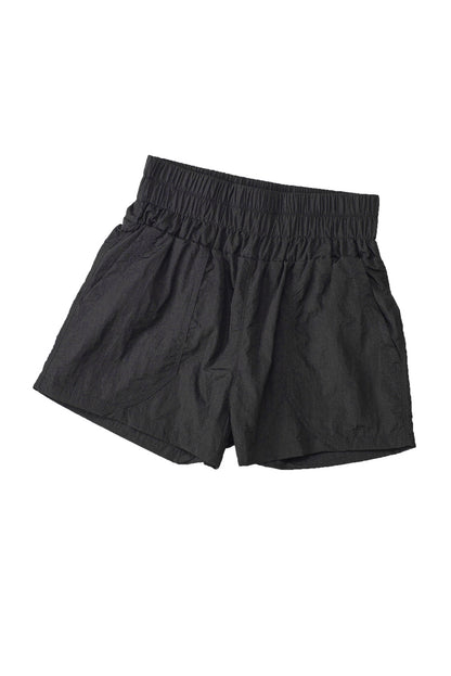 Zwarte elastische short met hoge taille en zijzakken