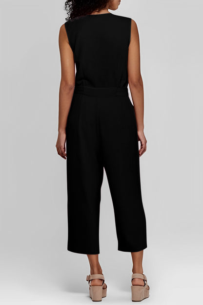 Zwarte mouwloze cropped jumpsuit met knopen en sjerp