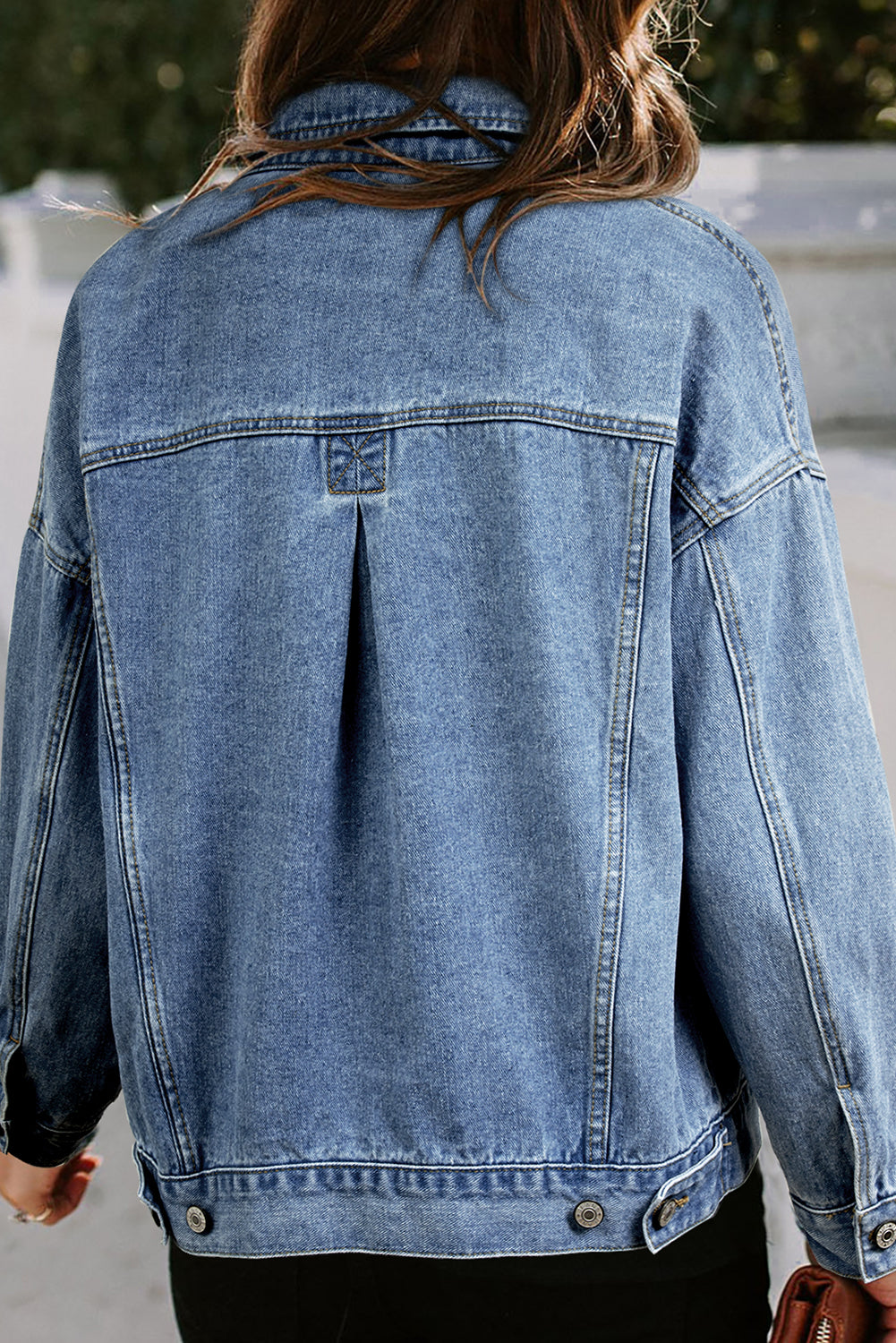 Lichtblauw gewassen oversized denim jack met zakken