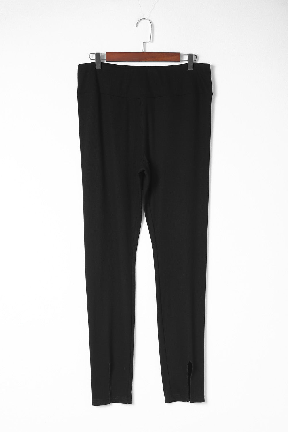 Zwarte ribgebreide legging met hoge taille en split