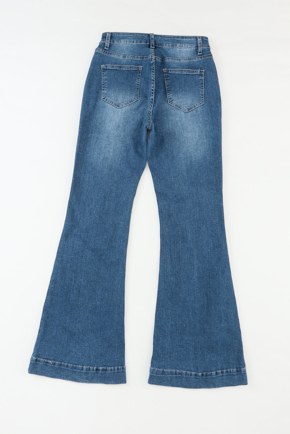 Blauwe zakflare-jeans met hoge taille en stiksels