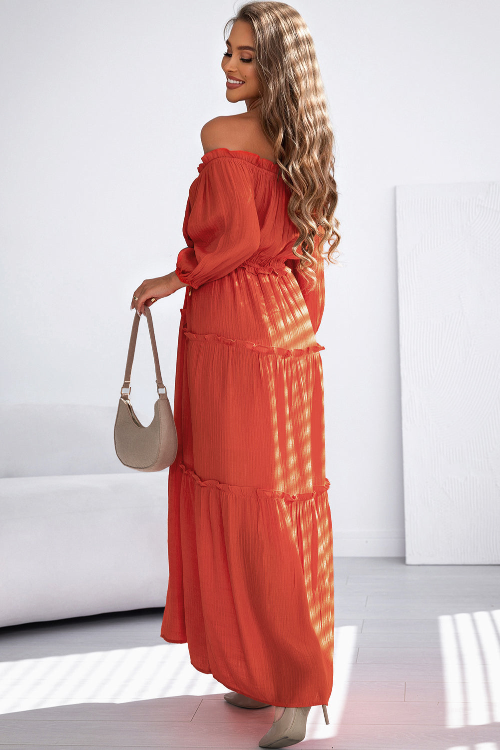 Oranje off-shoulder ballonmouwen uitgesneden maxi-jurk met ruches