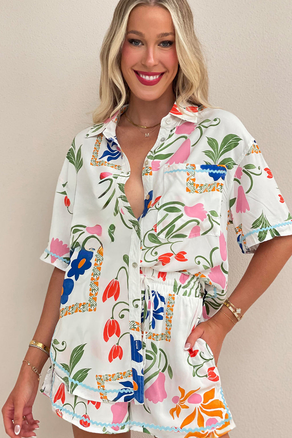 Ricrac Trim bloemenshirt met korte mouwen en shorts