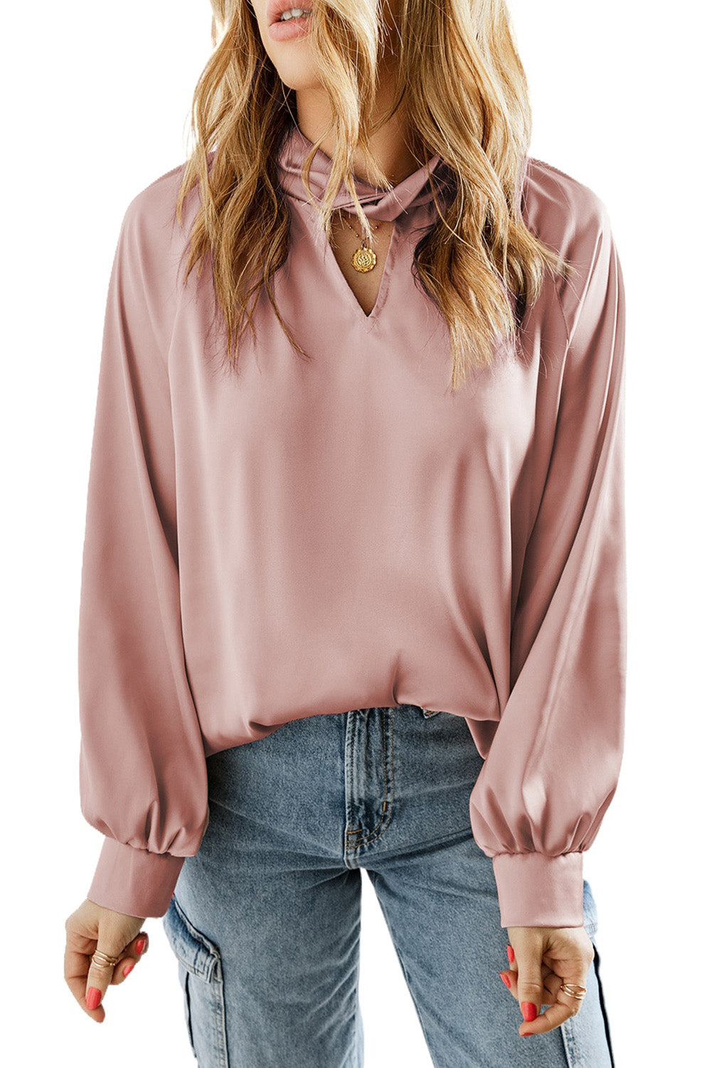 Roze satijnen blouse met hoge hals en pofmouwen