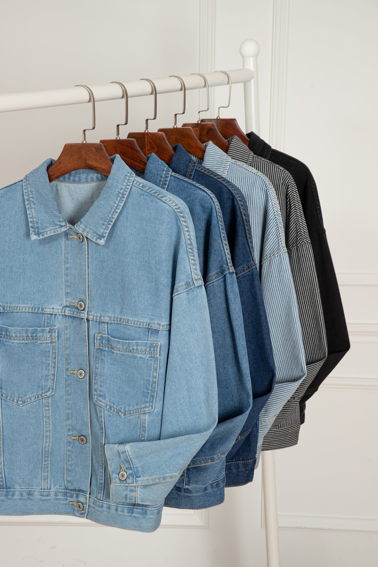 Lichtblauw gewassen oversized denim jack met zakken