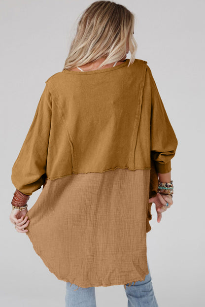 Camel gekreukelde splitsen ruwe zoom hoge lage oversized blouse