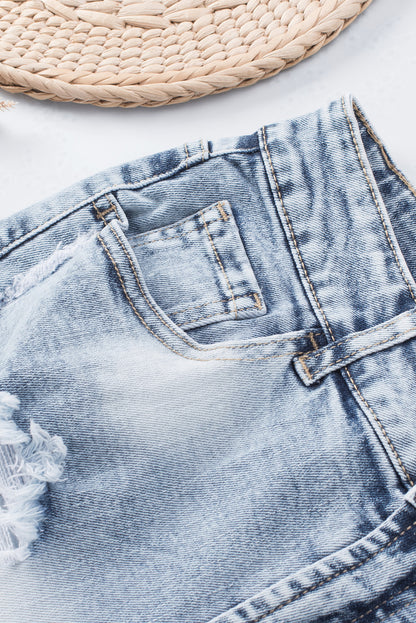 Hemelsblauwe gebleekte denim denim shorts met wassing