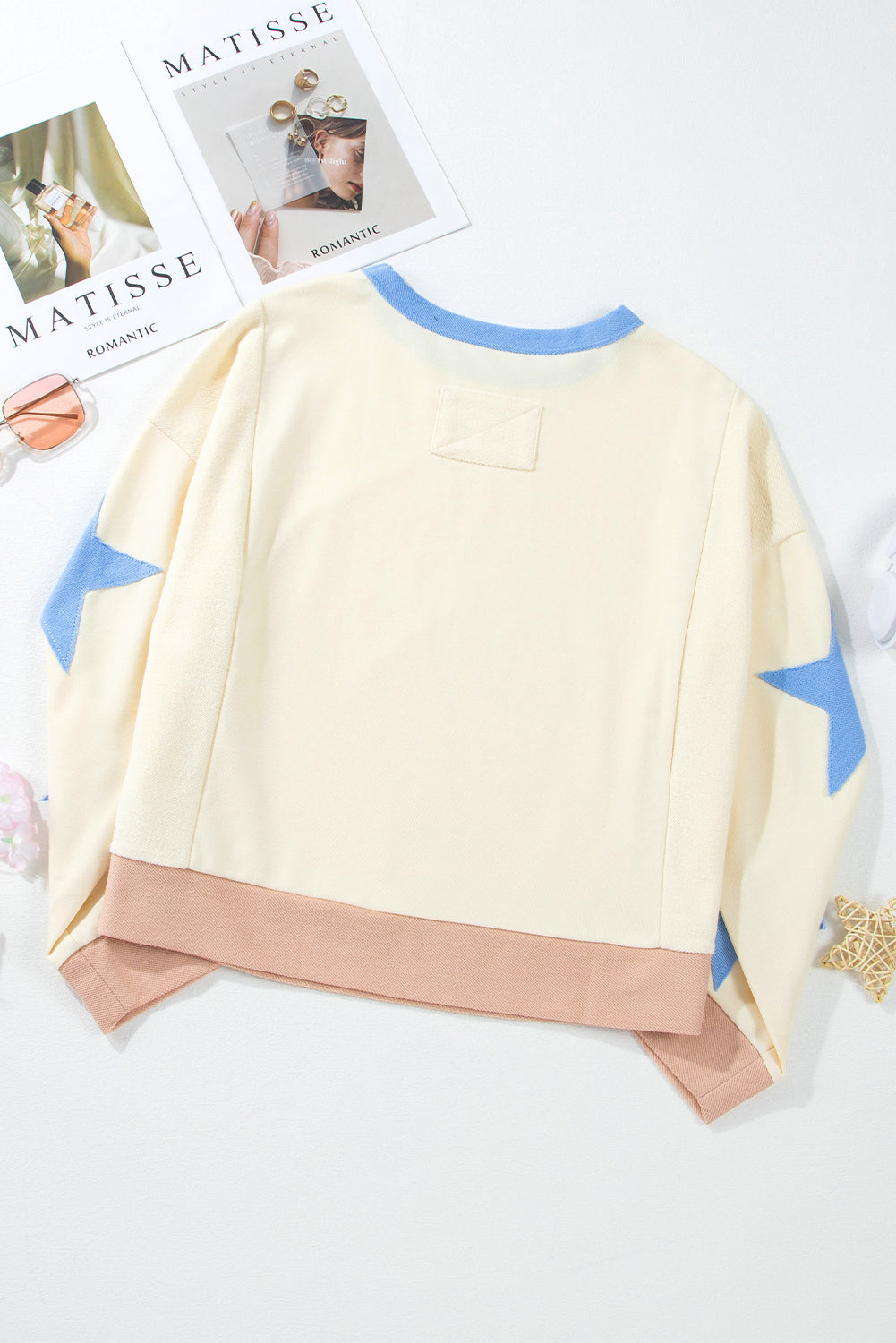 Beige Star Patchwork Oversized Sweatshirt met zichtbare naden