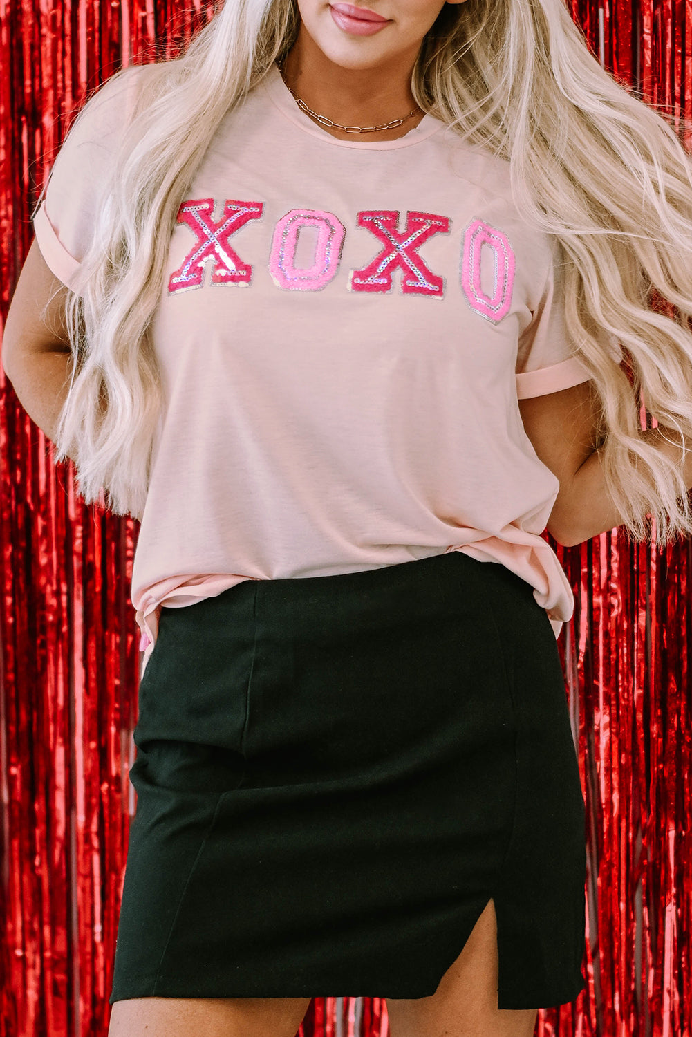 Roze Valentijnsdag glanzend XOXO grafisch T-shirt