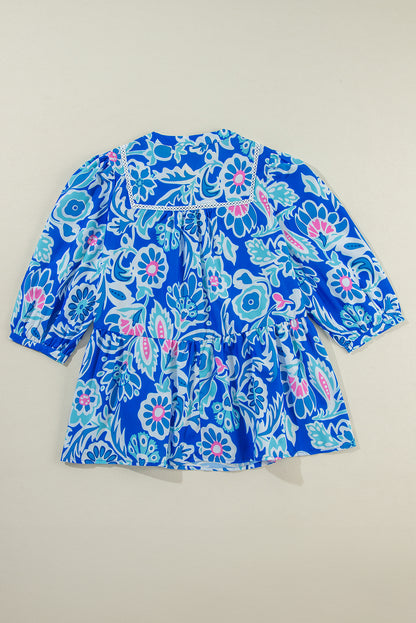 Blauwe mix bloemenprint met kantdetail armband en mouwblouse