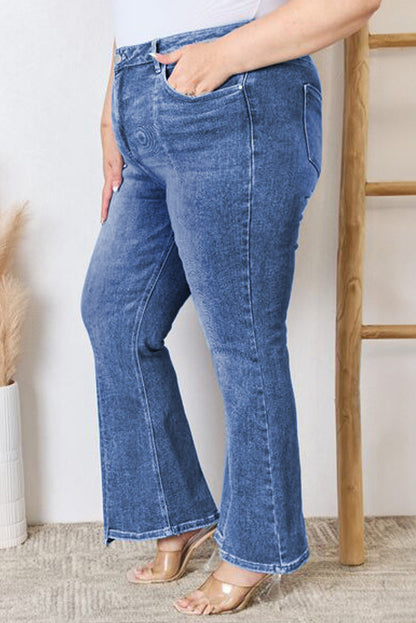 Blauwe grote maten flare jeans met zichtbare naad en hoge taille