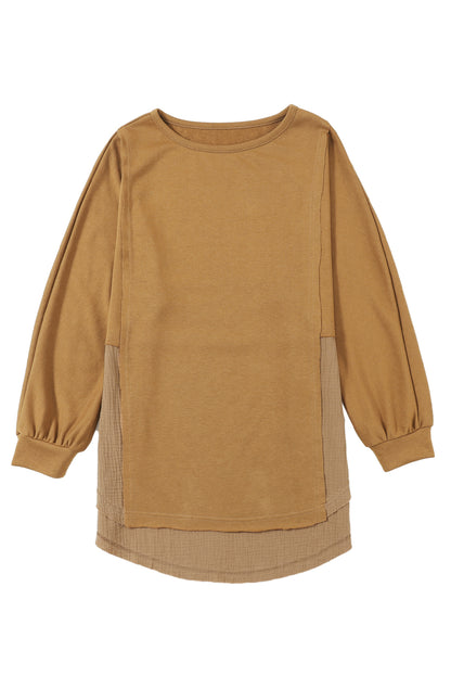 Camel gekreukelde splitsen ruwe zoom hoge lage oversized blouse