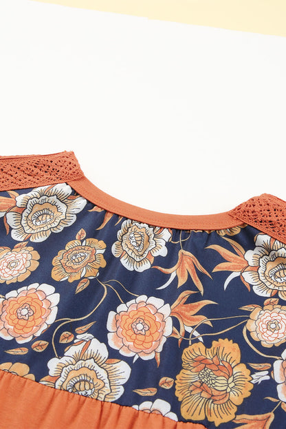 Bruine top met ballonmouwen, boho-bloemenprint en kanten details