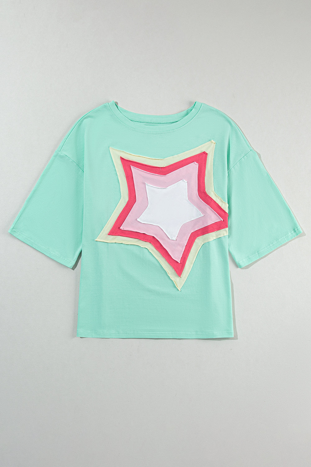 Moonlight Jade Colorblock oversized T-shirt met sterpatches en halve mouwen