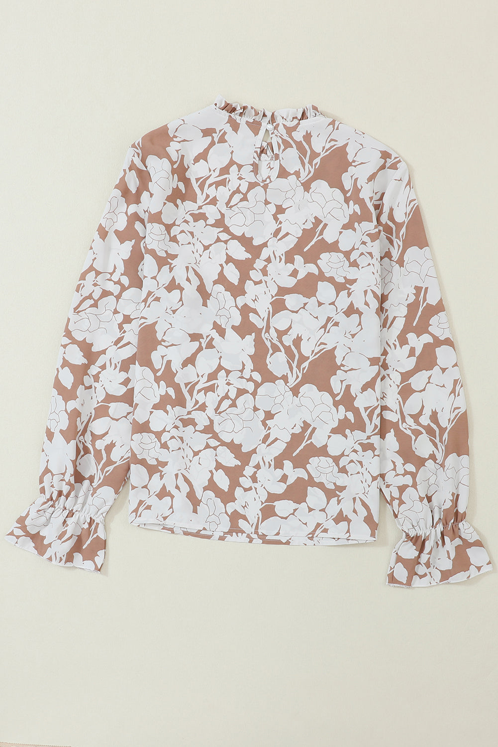 Licht Frans beige bloemenprint blouse met ruches aan de halslijn en volantmouwen