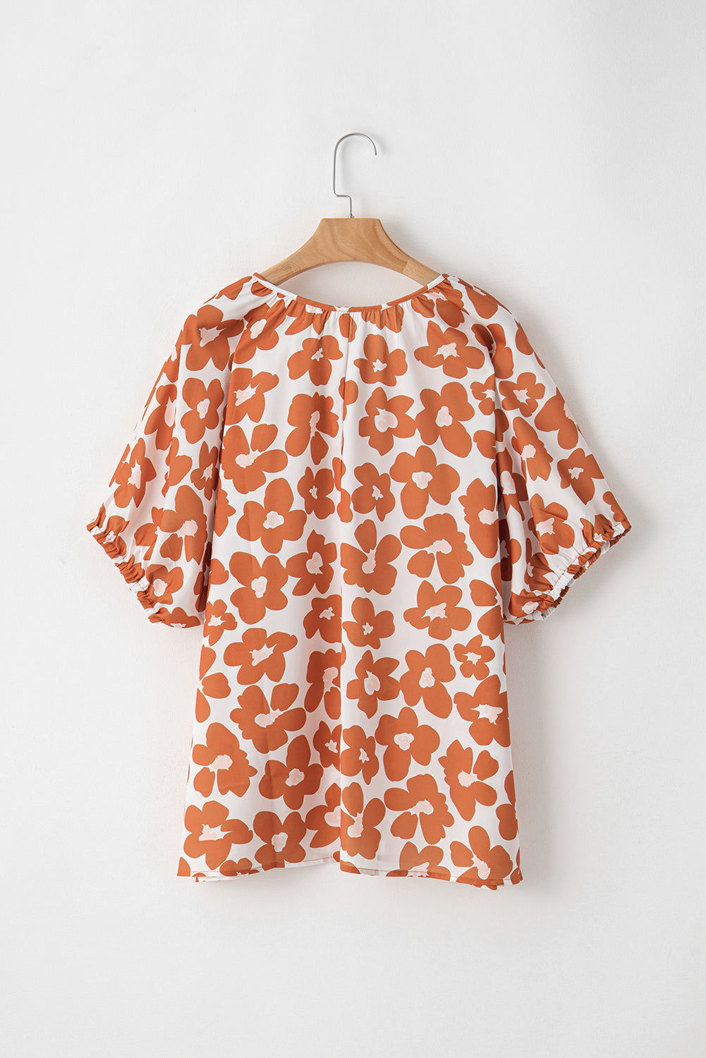 Oranje grote maat bloemenprint met trekkoord en V-hals, blouse met korte mouwen