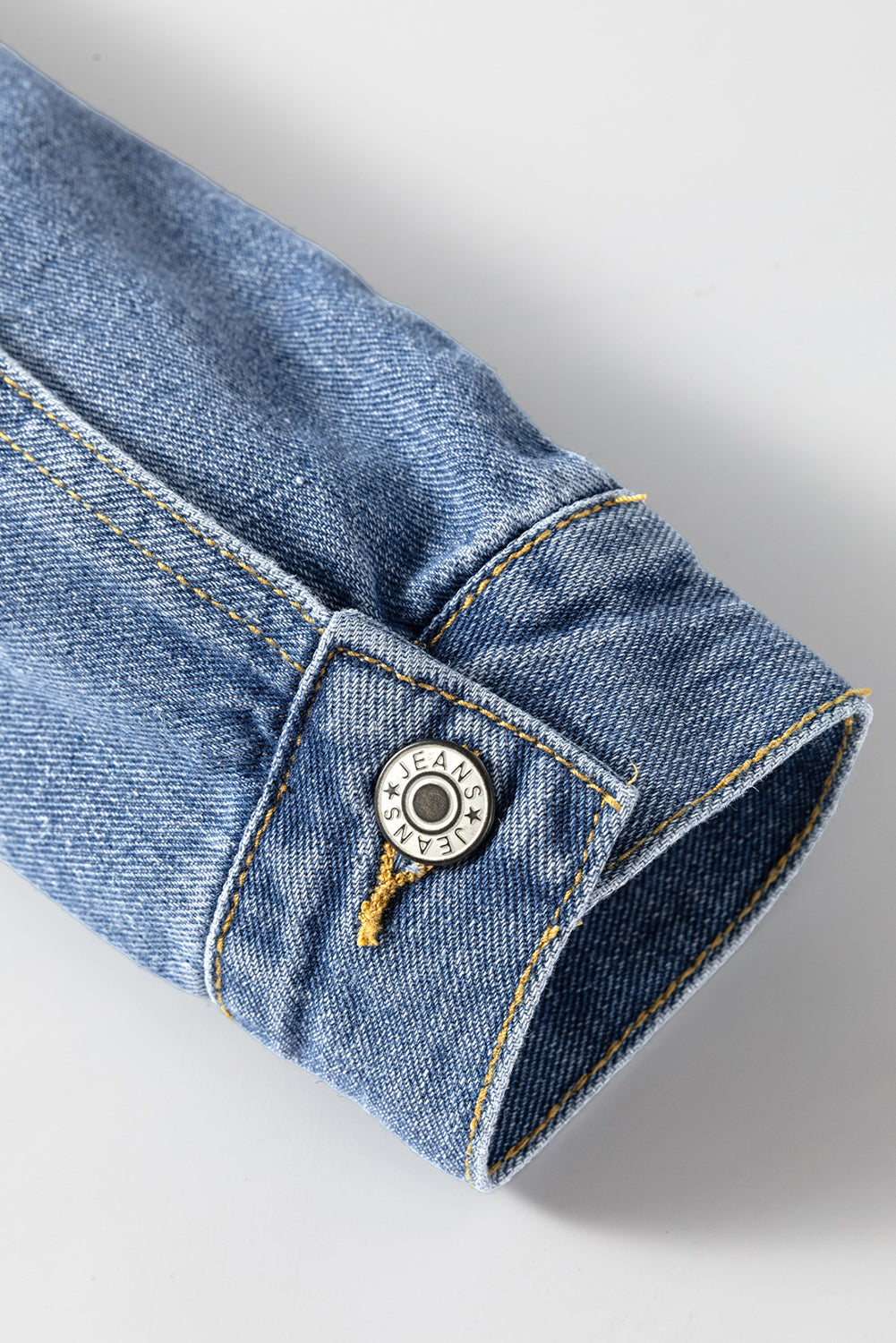 Lichtblauw gewassen oversized denim jack met zakken