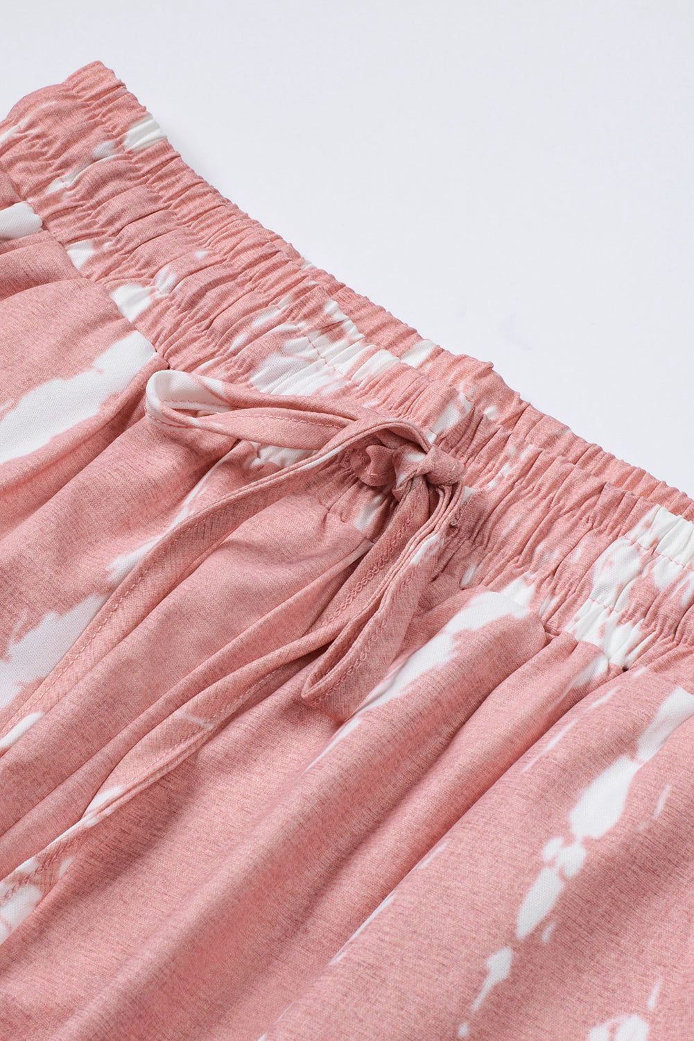 Roze tie-dye casual short met trekkoord