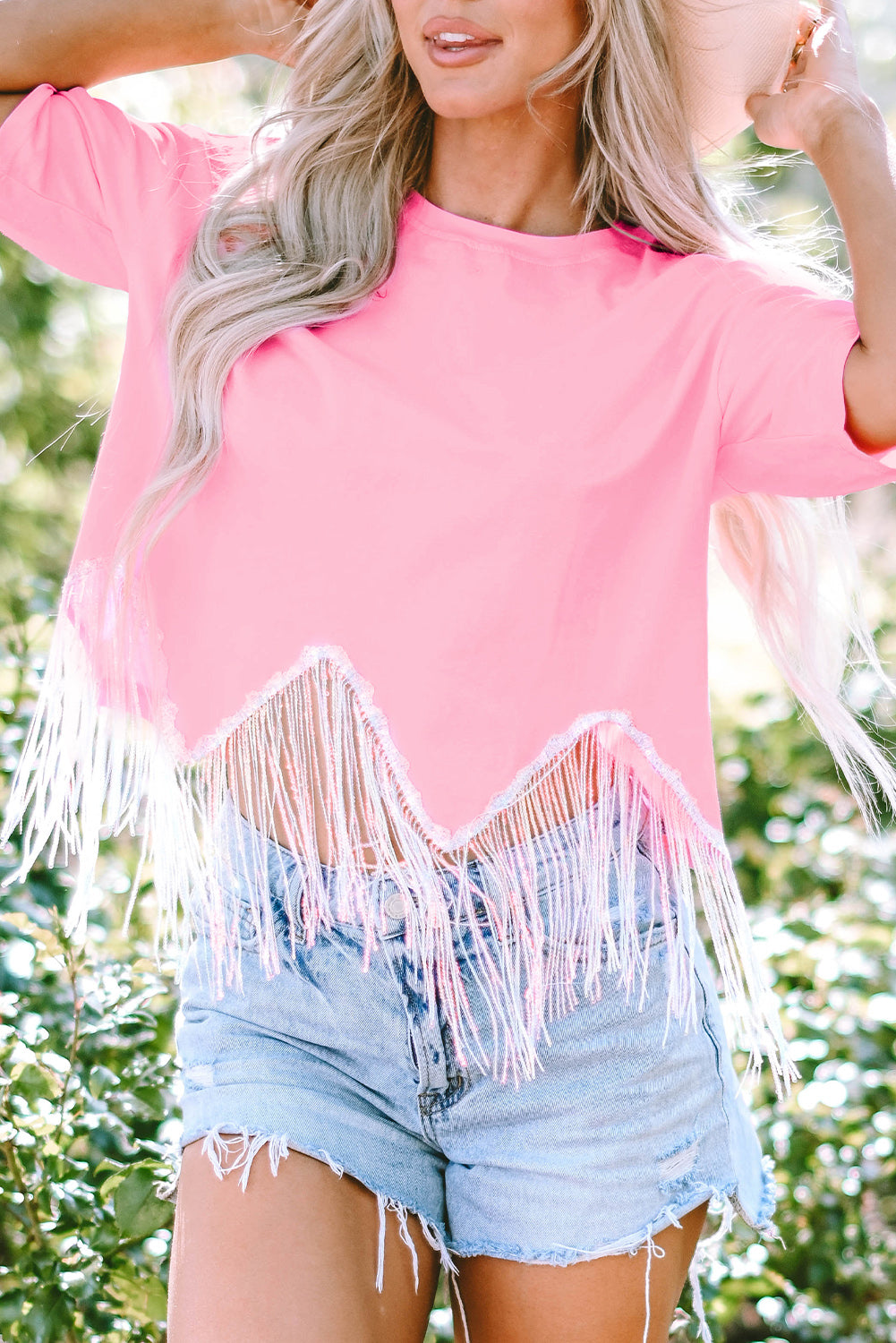 Roze cropped T-shirt met pailletten en franjes