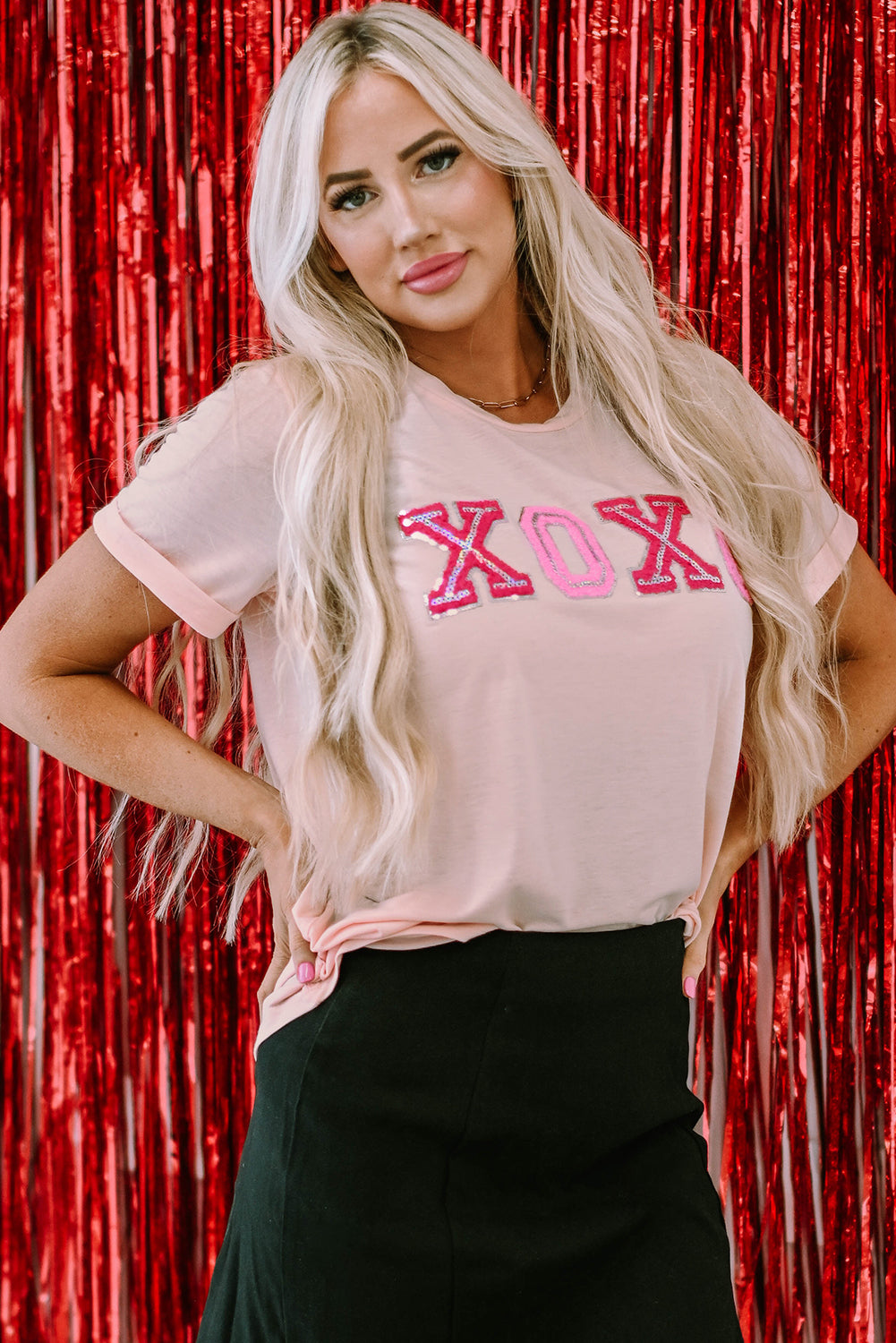 Roze Valentijnsdag glanzend XOXO grafisch T-shirt